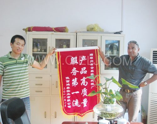 2011年7月25日，外國友人參觀考察我公司！明經(jīng)理等接待并陪同參觀！(圖2)